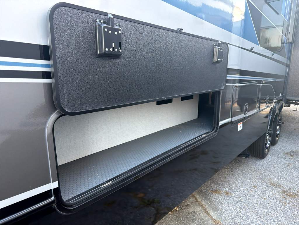 2026 Keystone ALPINE 3710FL - Image 6