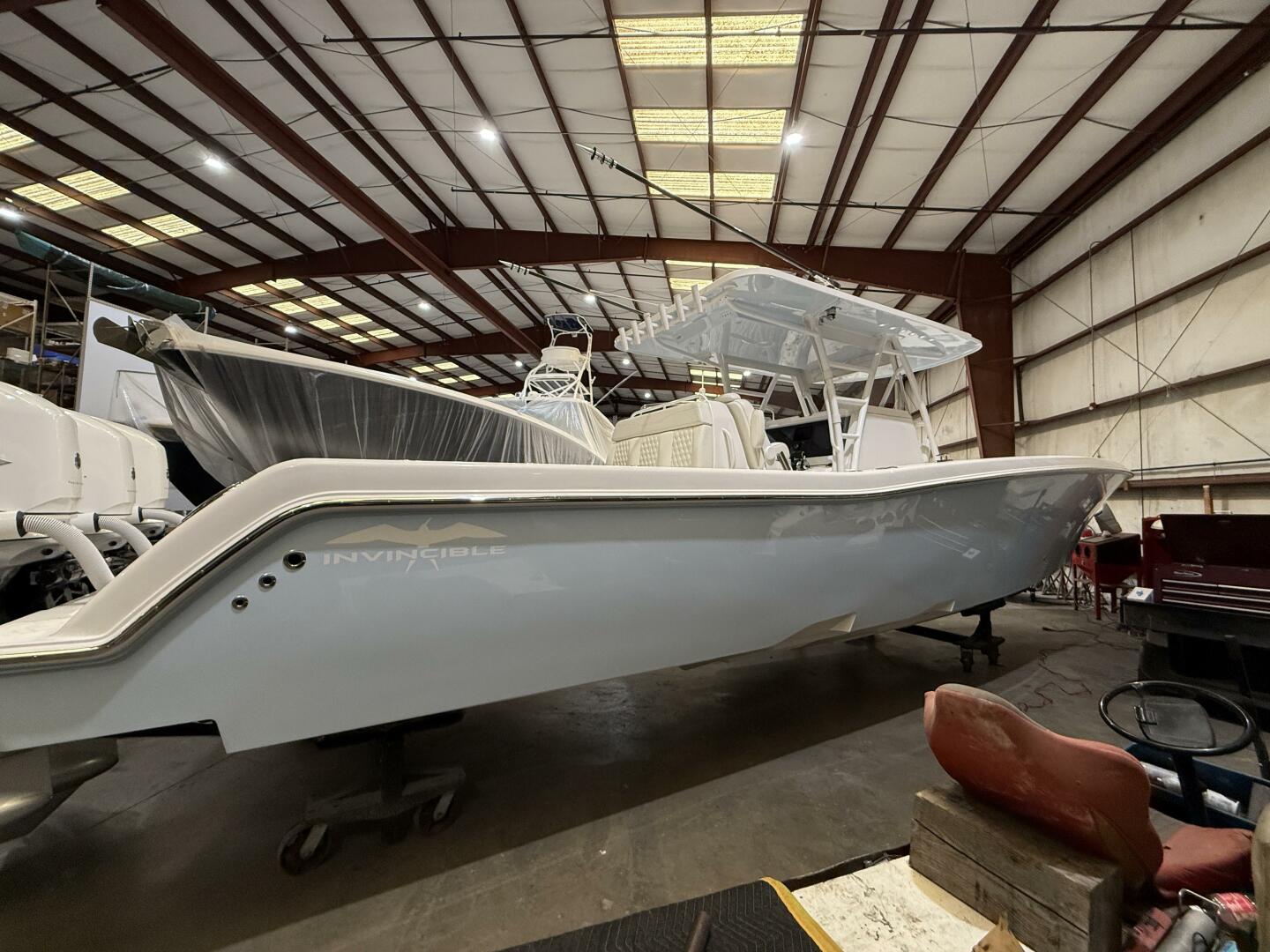 2022 Invincible 39 Open Fisherman - Image 9