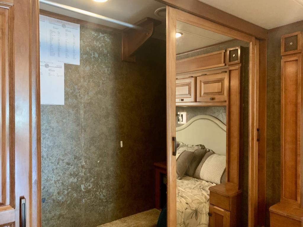 2014 ALLEGRO 36QSA - Image 47