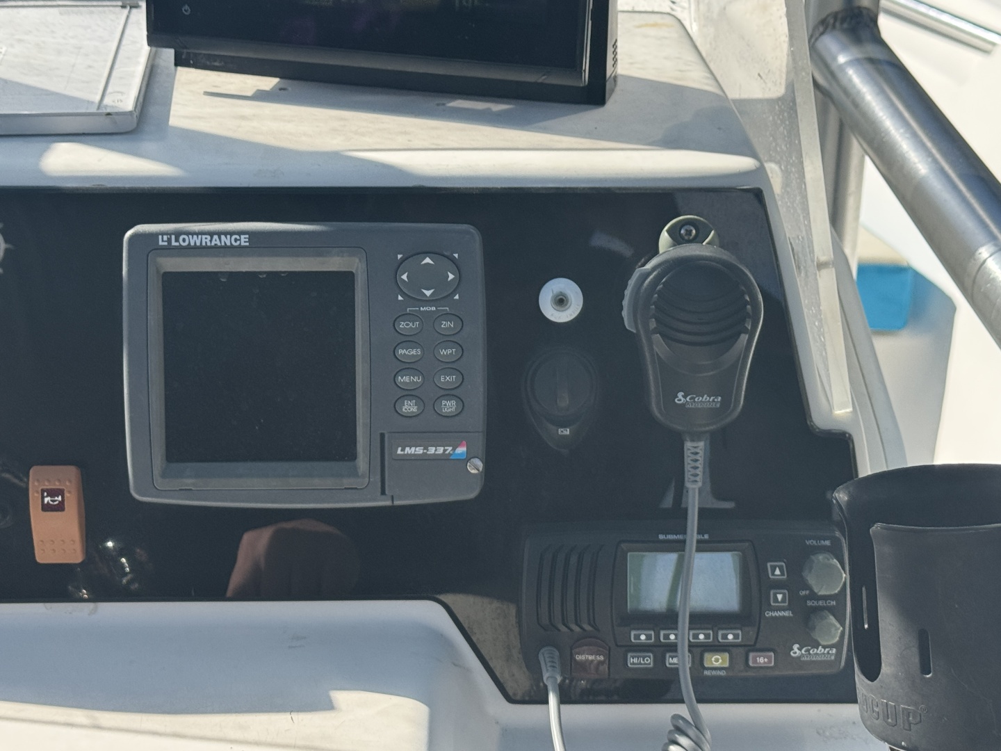 2005 Angler 204 Base - Image 15