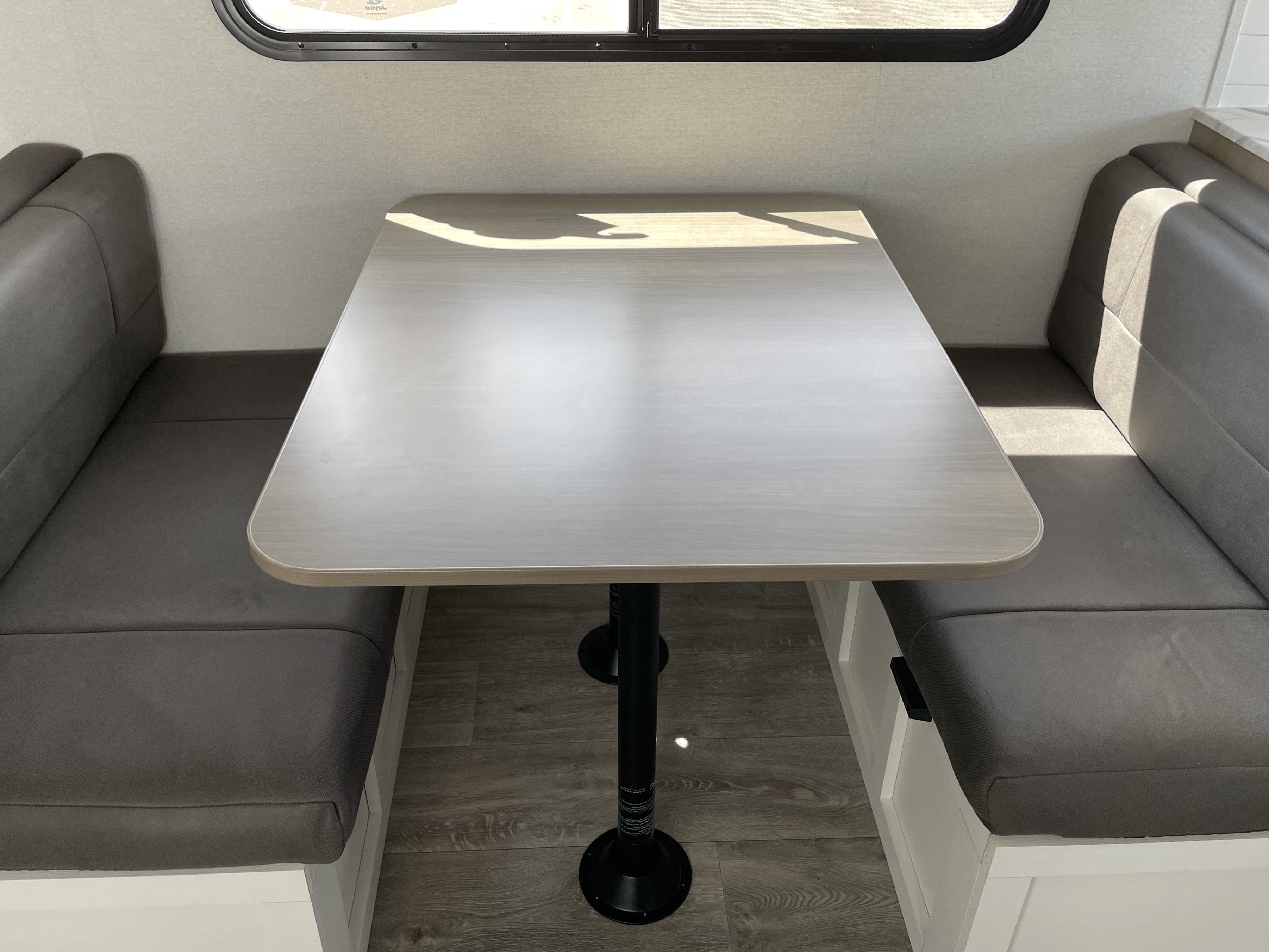 2027 Jayco Eagle SLE 24MLE - Image 9
