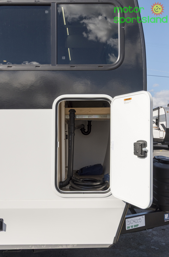2026 Winnebago Thrive 26FKD - Image 10