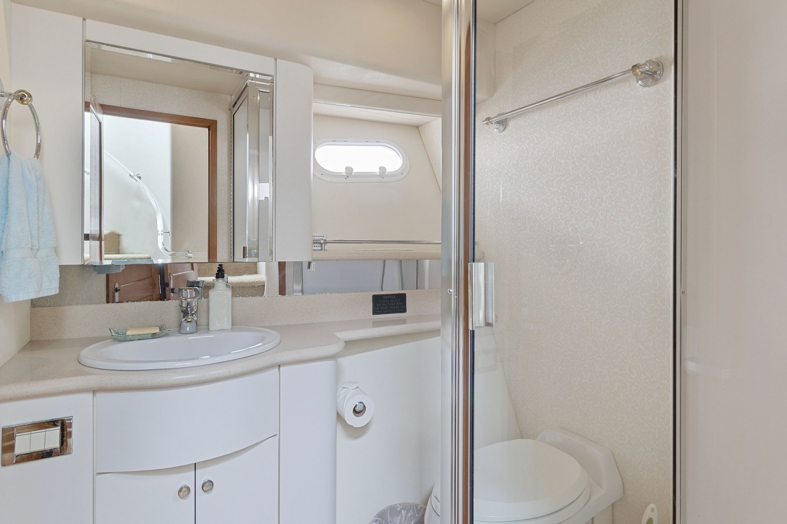 2000 Pacific Mariner 65 Motoryacht - Image 41