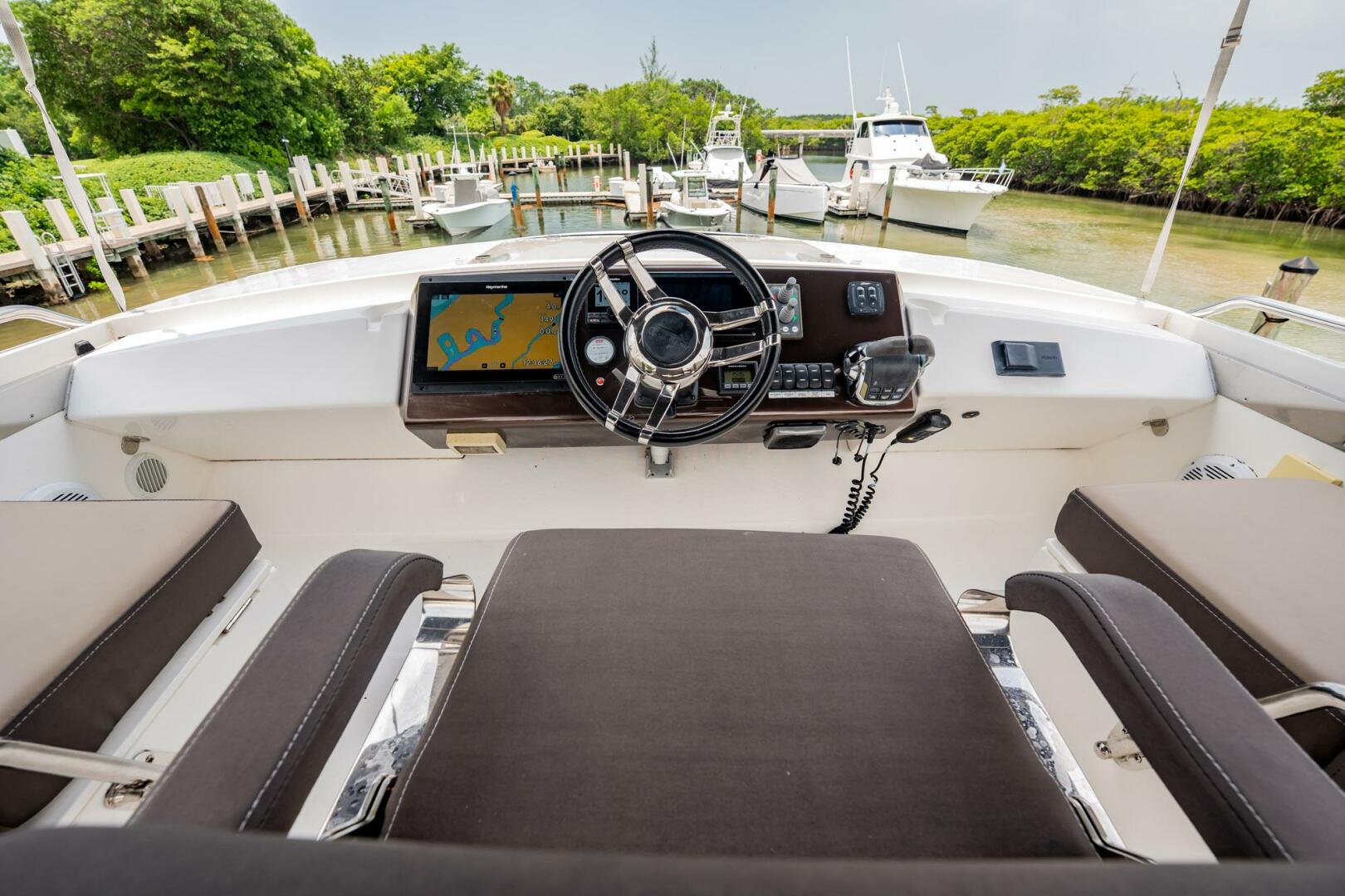 2017 Galeon 510 Skybridge - Image 54