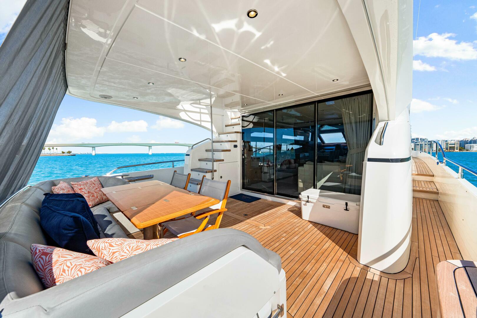 2014 Princess Y72 - Image 76