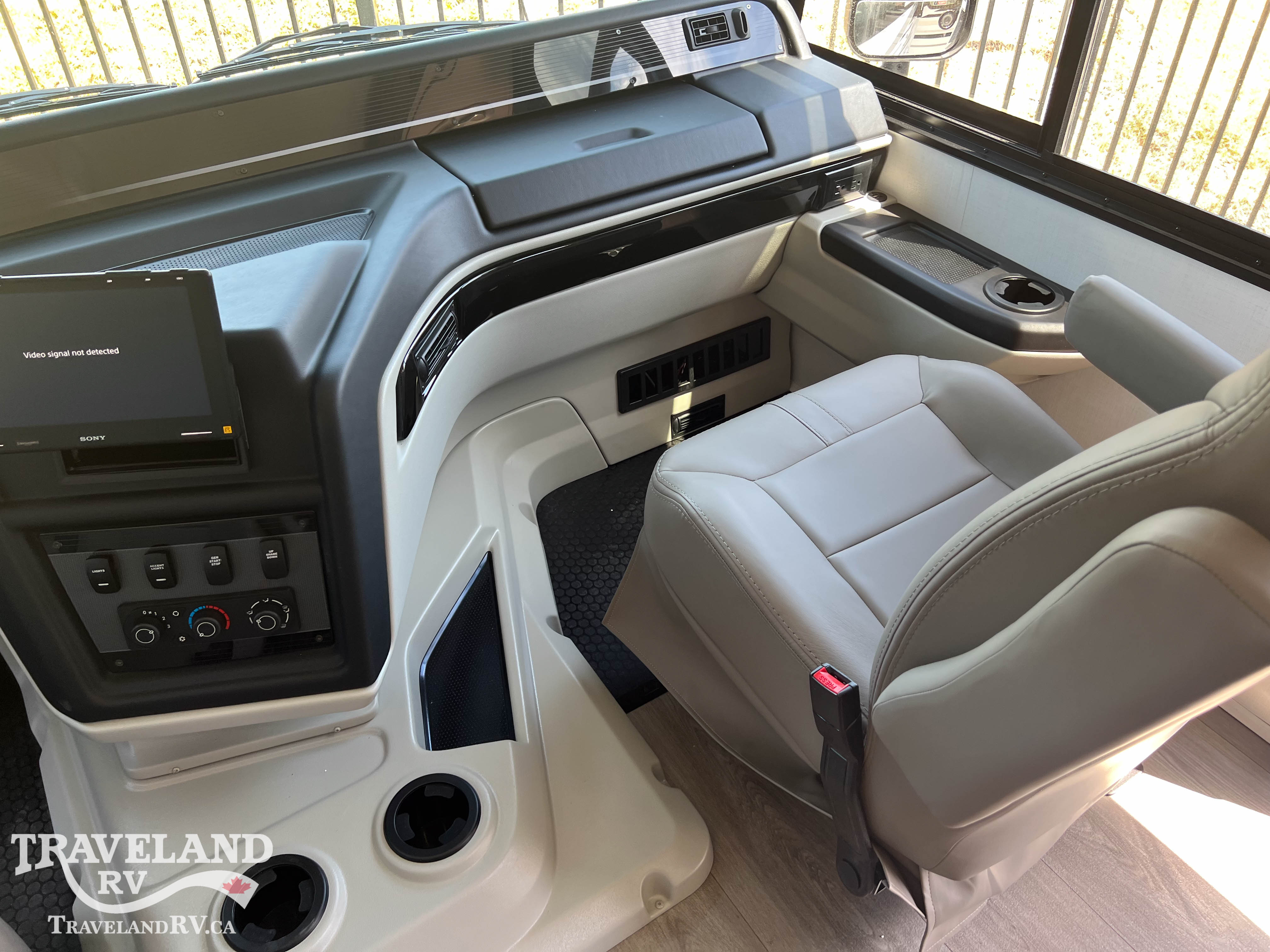 2027 Entegra Coach Vision 29S - Image 12