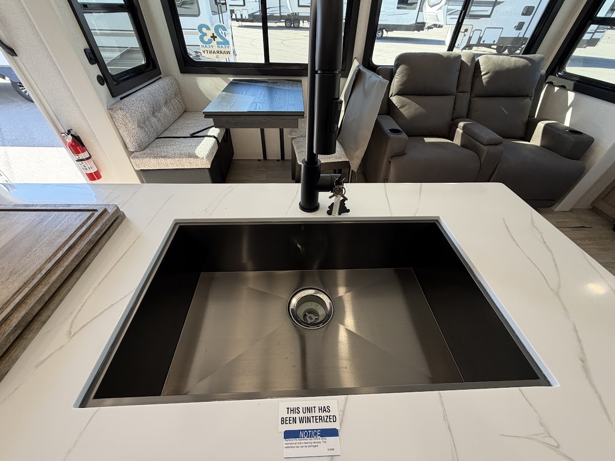2027 JAYCO EAGLE 29RLC - Image 29