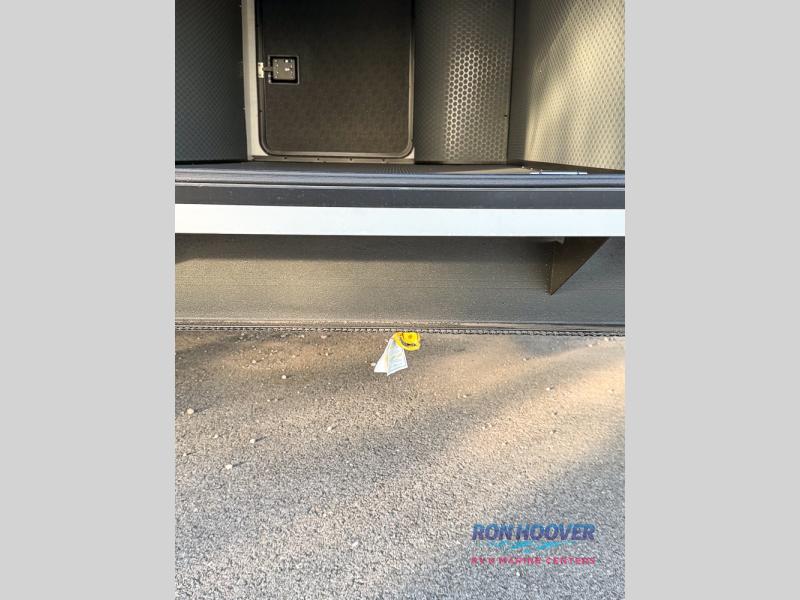 2026 KEYSTONE 3303CK - Image 21