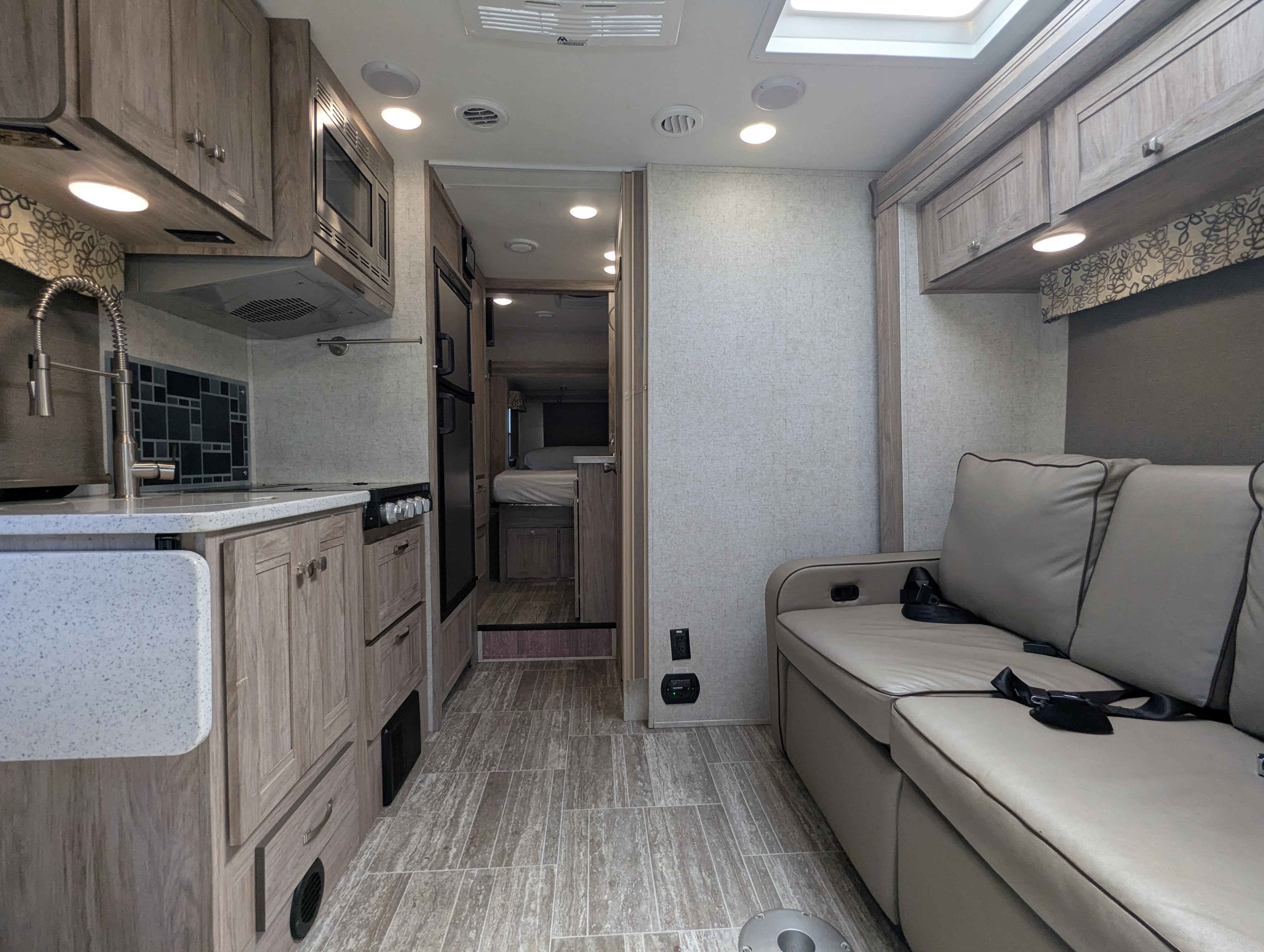 2019 Forest River Forester 2401R MBS - Image 13