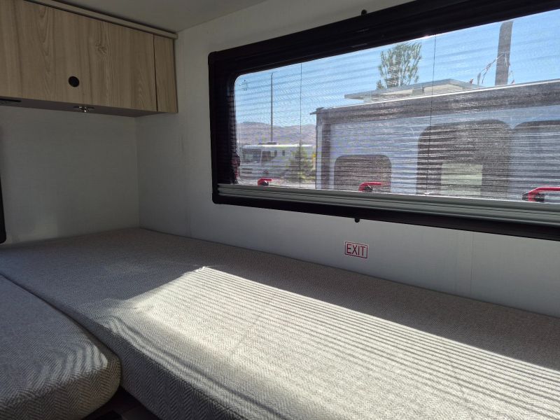 2026 Entegra Coach Condor 23S - Image 17