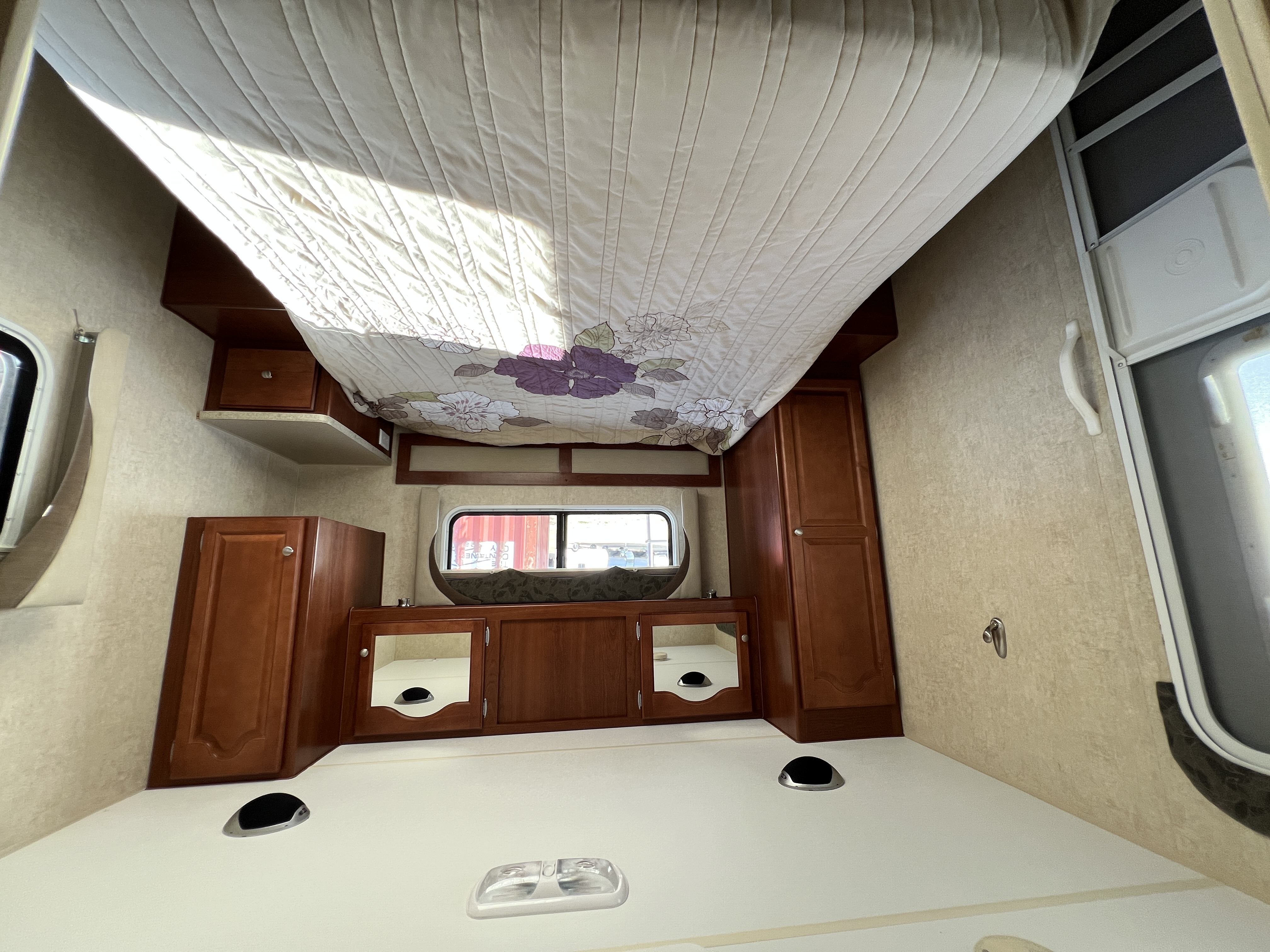 2009 FOREST RIVER PROWLER 280FKS - Image 23