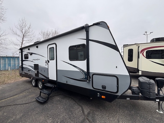2019 Starcraft Launch Outfitter 24RLS - Image 4