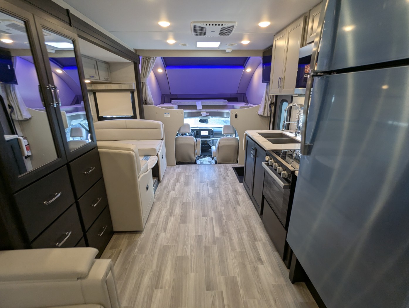 2026 Thor Motor Coach Omni Trail S29 - ATH EDITION - Image 38