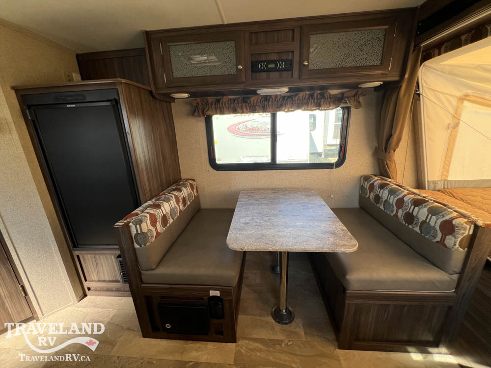 2017 Coachmen APEX 2900 15X - Image 15