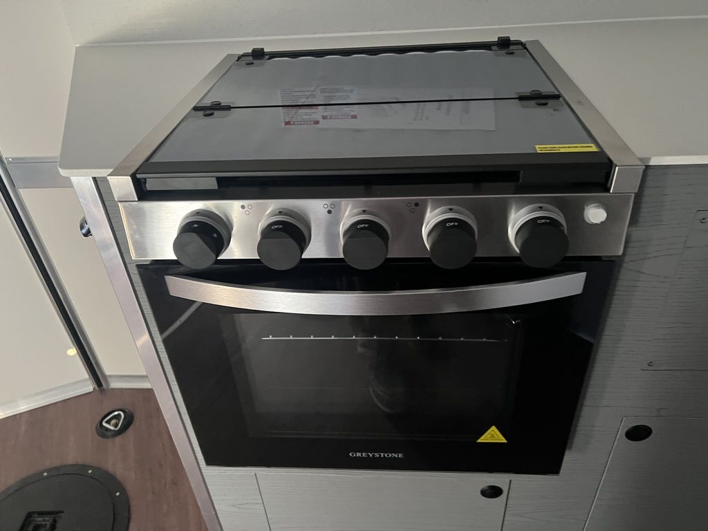 2023 Core Ice 8019ATX SALES DEMO - Image 9
