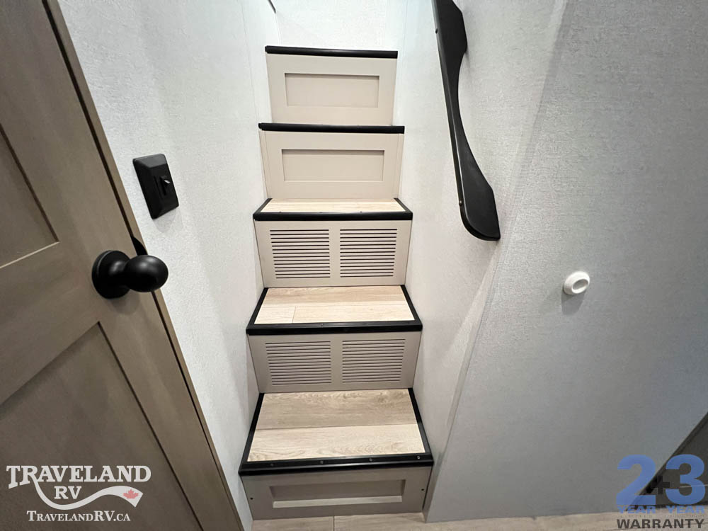 2027 Jayco Jay Flight Bungalow 404LOFT - Image 30