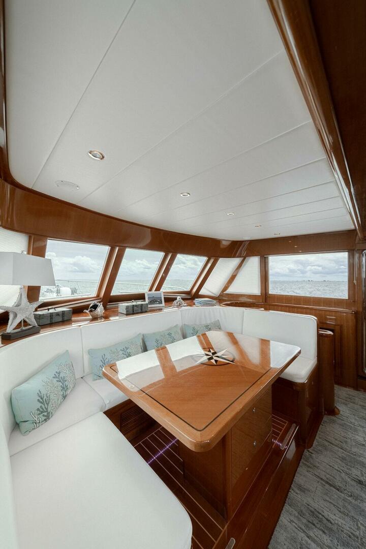 2013 Hampton 680 LRC - Image 12