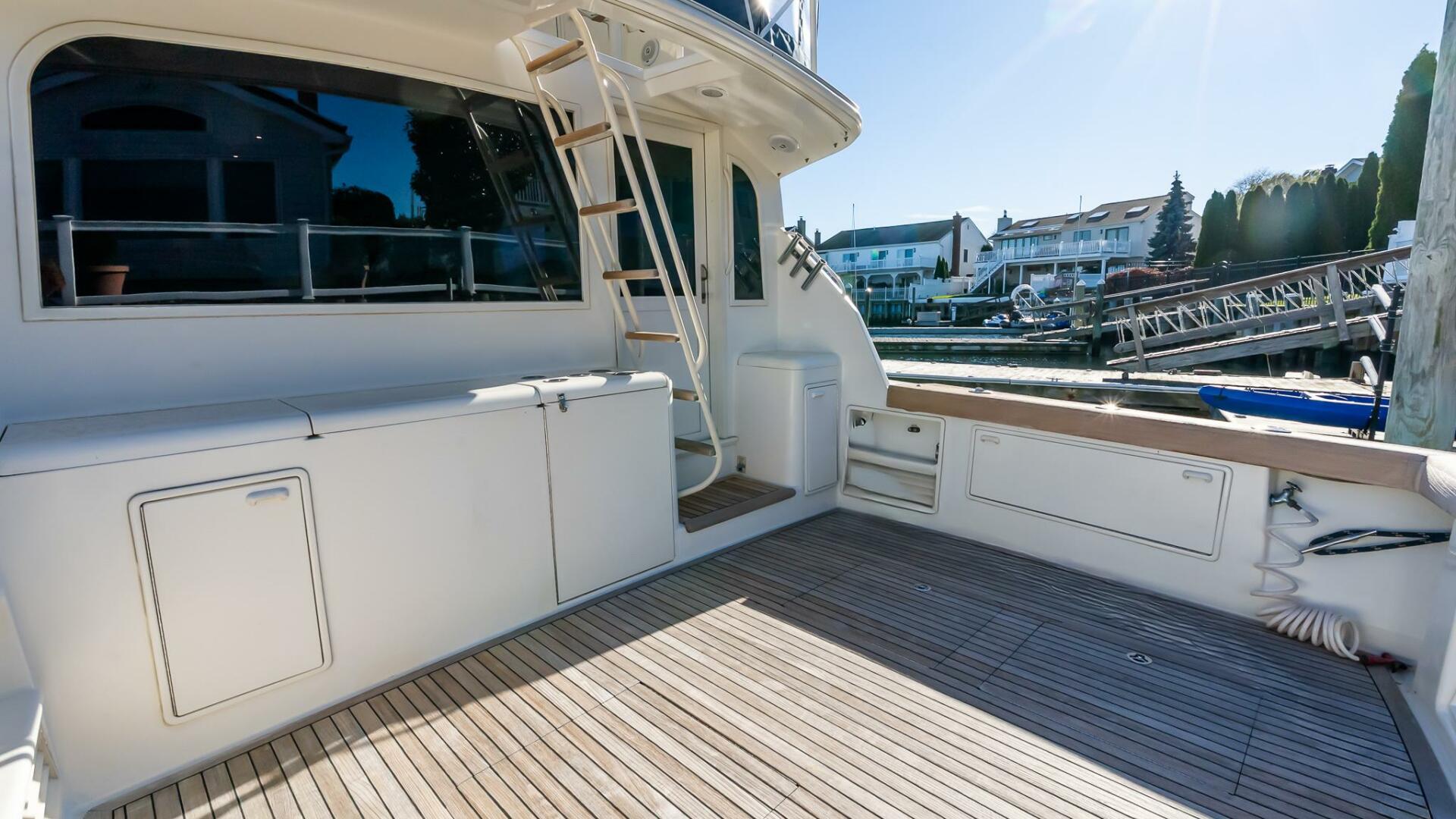 1998 Ocean Yachts 48 Super Sport - Image 10