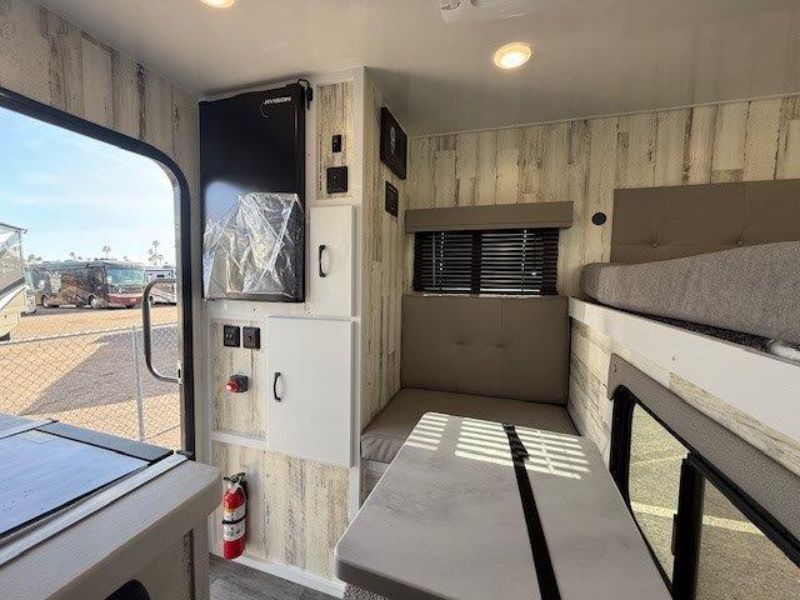 2026 Modern Buggy Truck Camper TC9 - Image 5