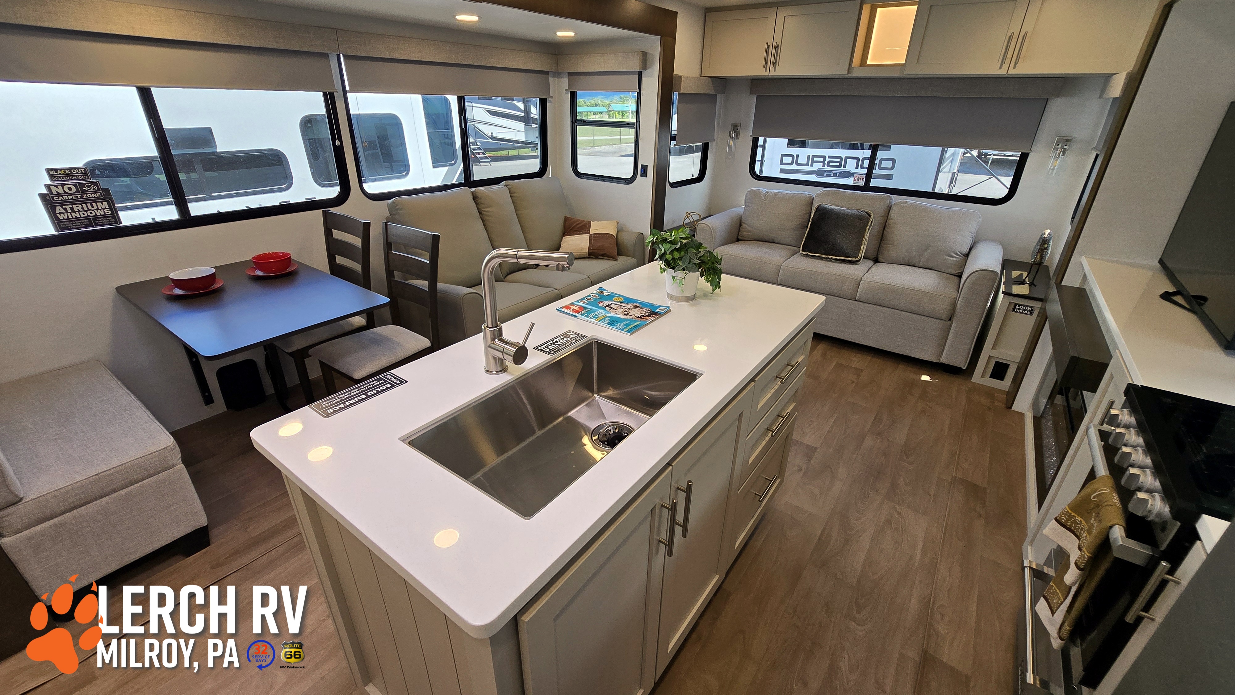 2027 Alliance RV Avenue 298RL - Image 12