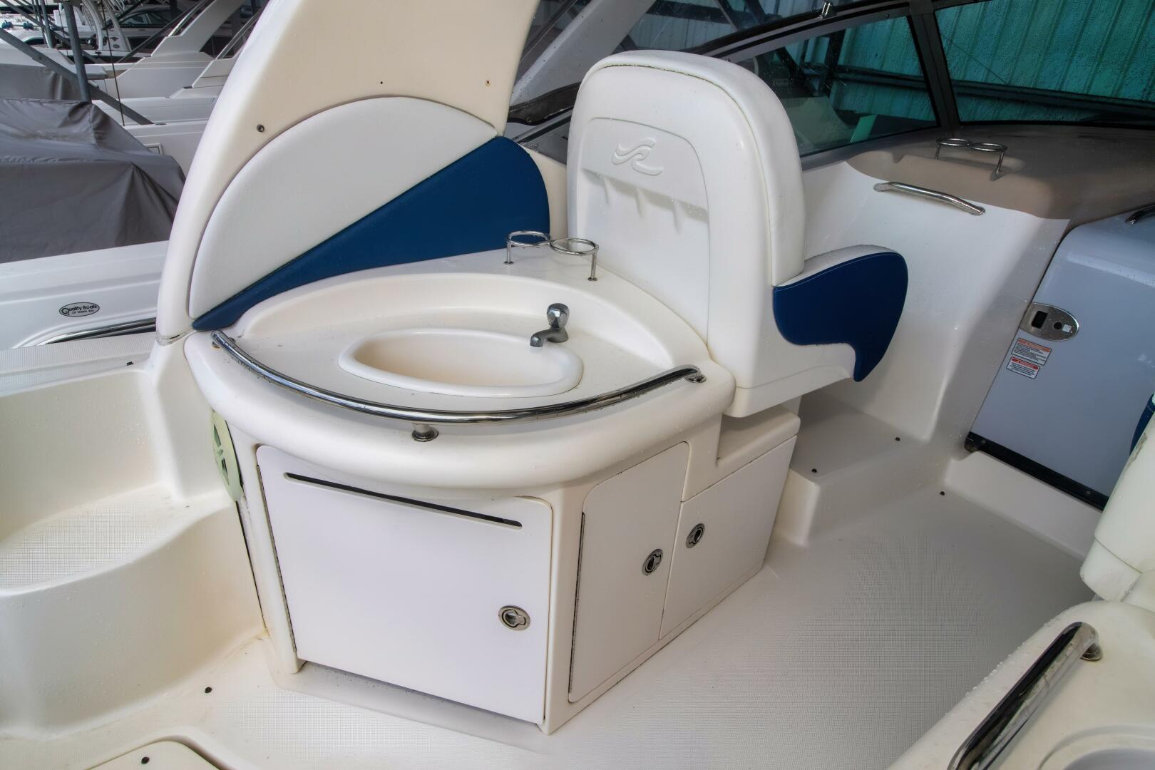 2005 Sea Ray 340 Sundancer - Image 7