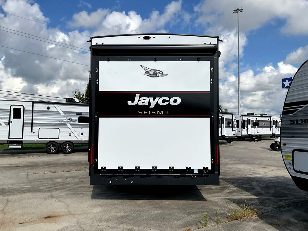 2027 JAYCO SEISMIC 265 - Image 6