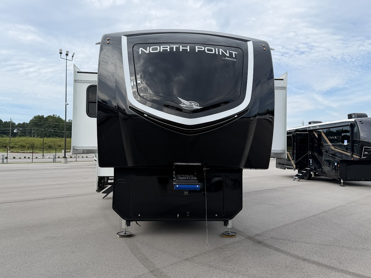 2025 JAYCO NORTH POINT 382FLRB - Image 2