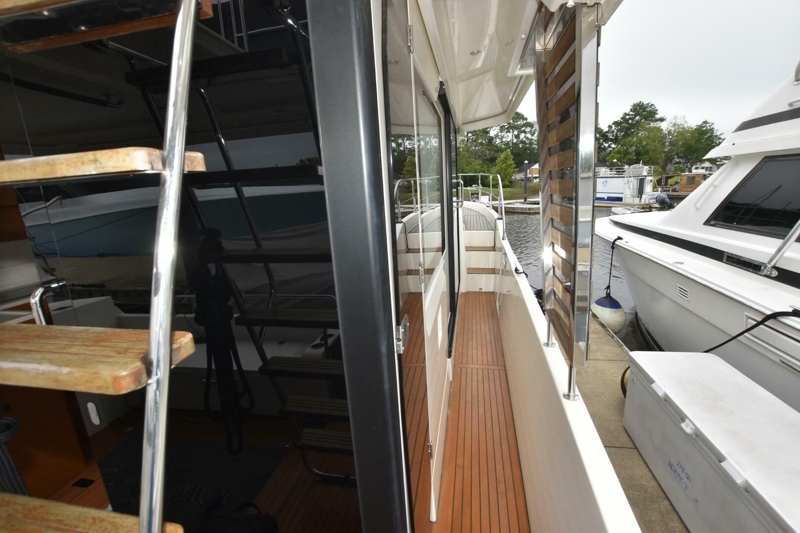 2023 Beneteau Swift Trawler 41 Fly - Image 28
