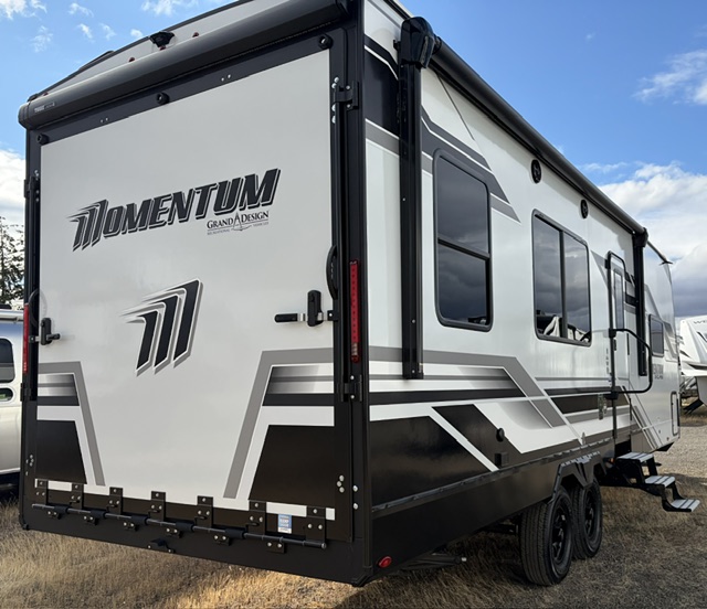 2026 Grand Design Momentum G-Class 27G - Image 7