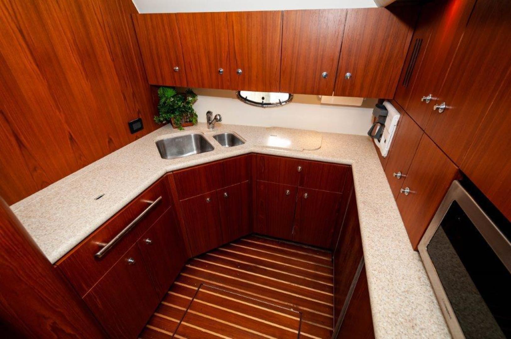 2003 Tiara Yachts 4200 Open - Image 8