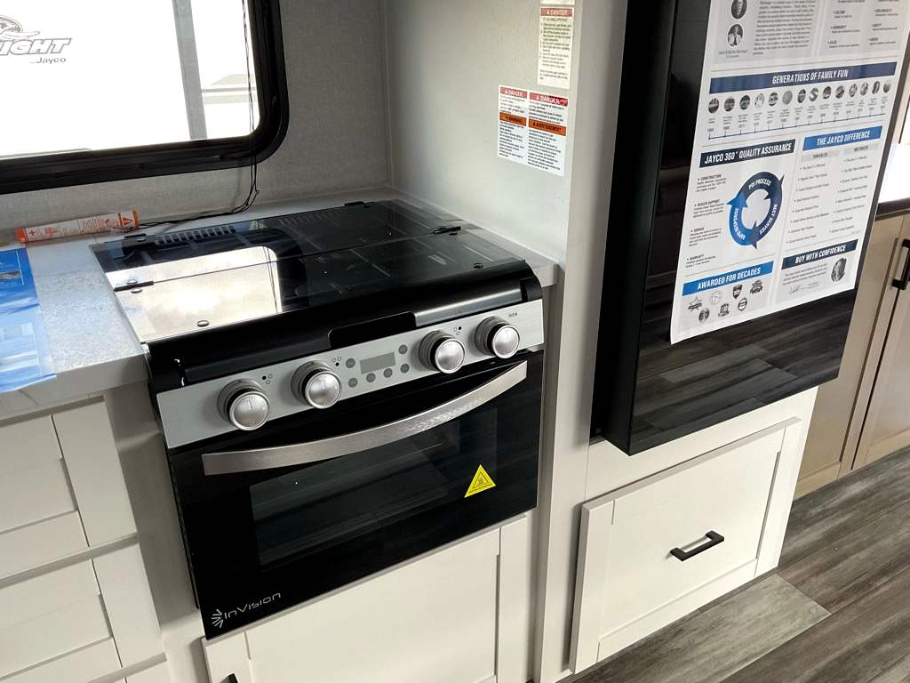 2026 JAYCO Jay Flight SLX 330 TBS  - Image 14