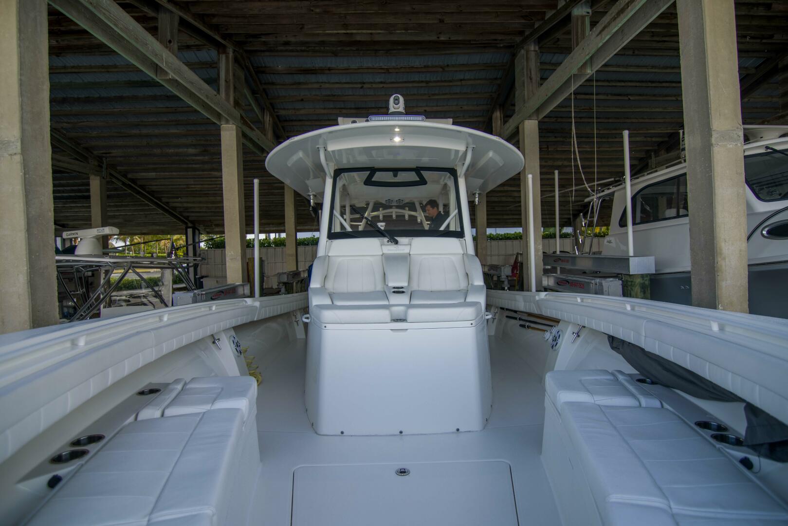 2021 Regulator 41 Center Console - Image 14
