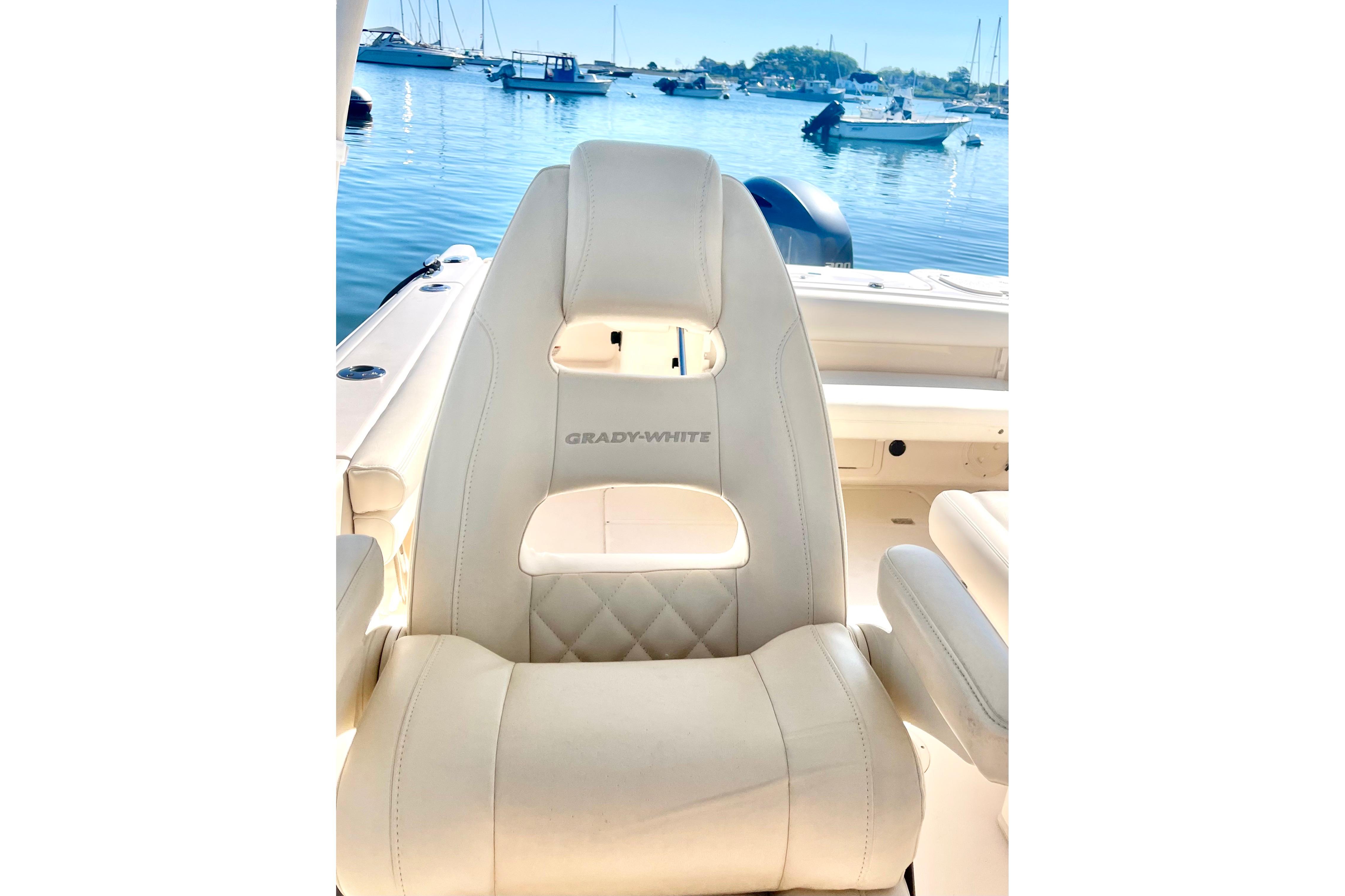 2018 Grady-White Freedom 275 - Image 42