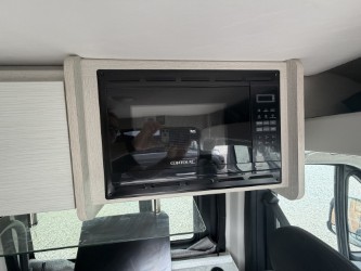 2023 THOR MOTOR COACH TWIST 2LB - Image 19