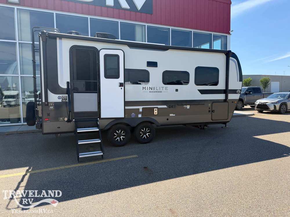 2027 Forest River Rockwood Mini Lite 2205S - Image 8