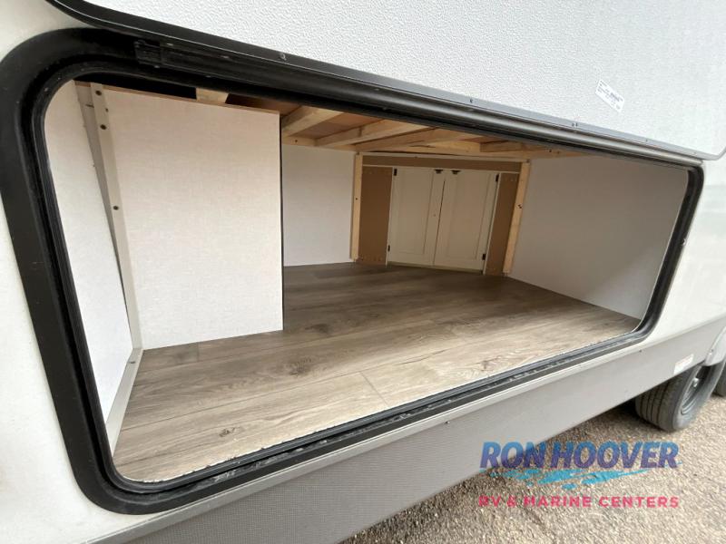 2025 COACHMEN SPIRIT 26BH - Image 42