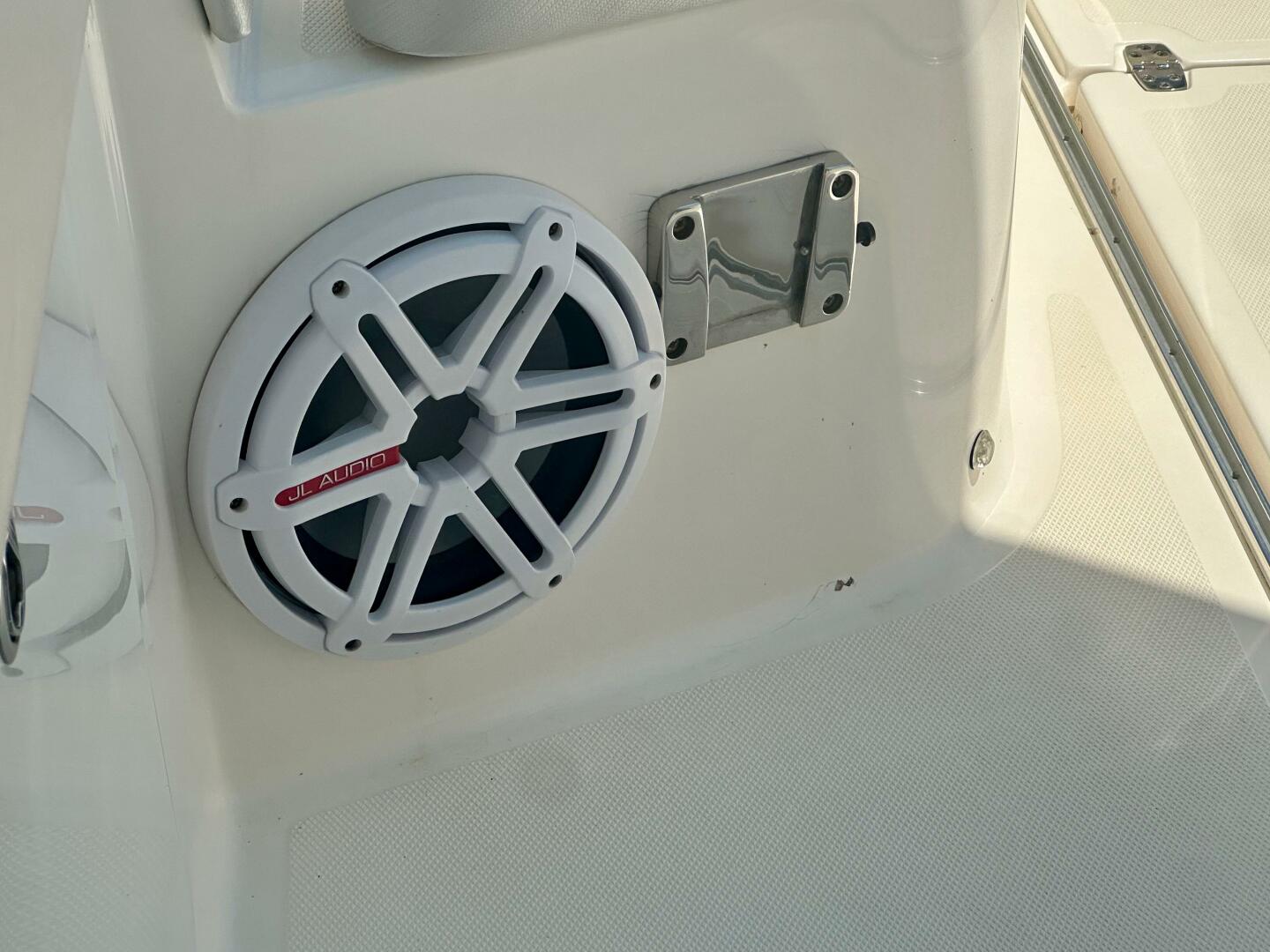2019 Wellcraft 262 Fisherman - Image 4