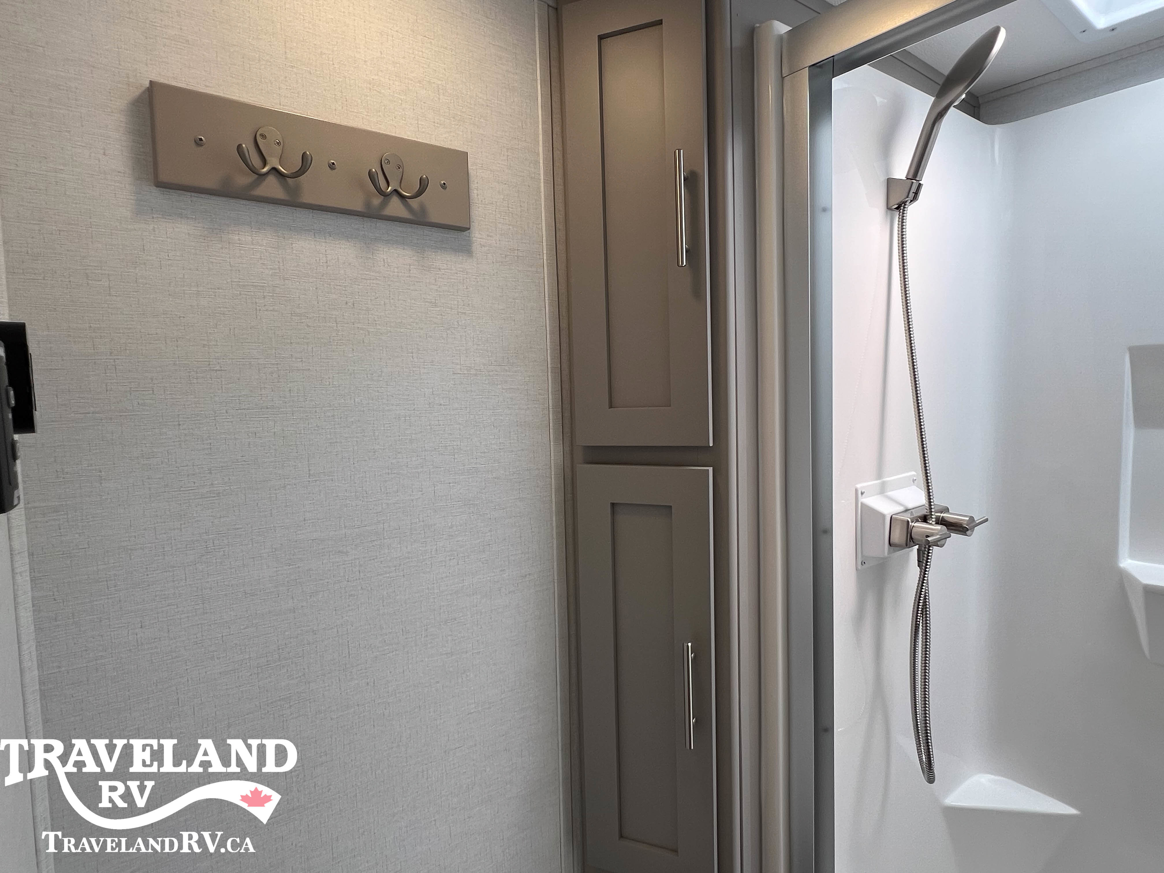 2026 Alliance RV AVENUE 32RLS - Image 37