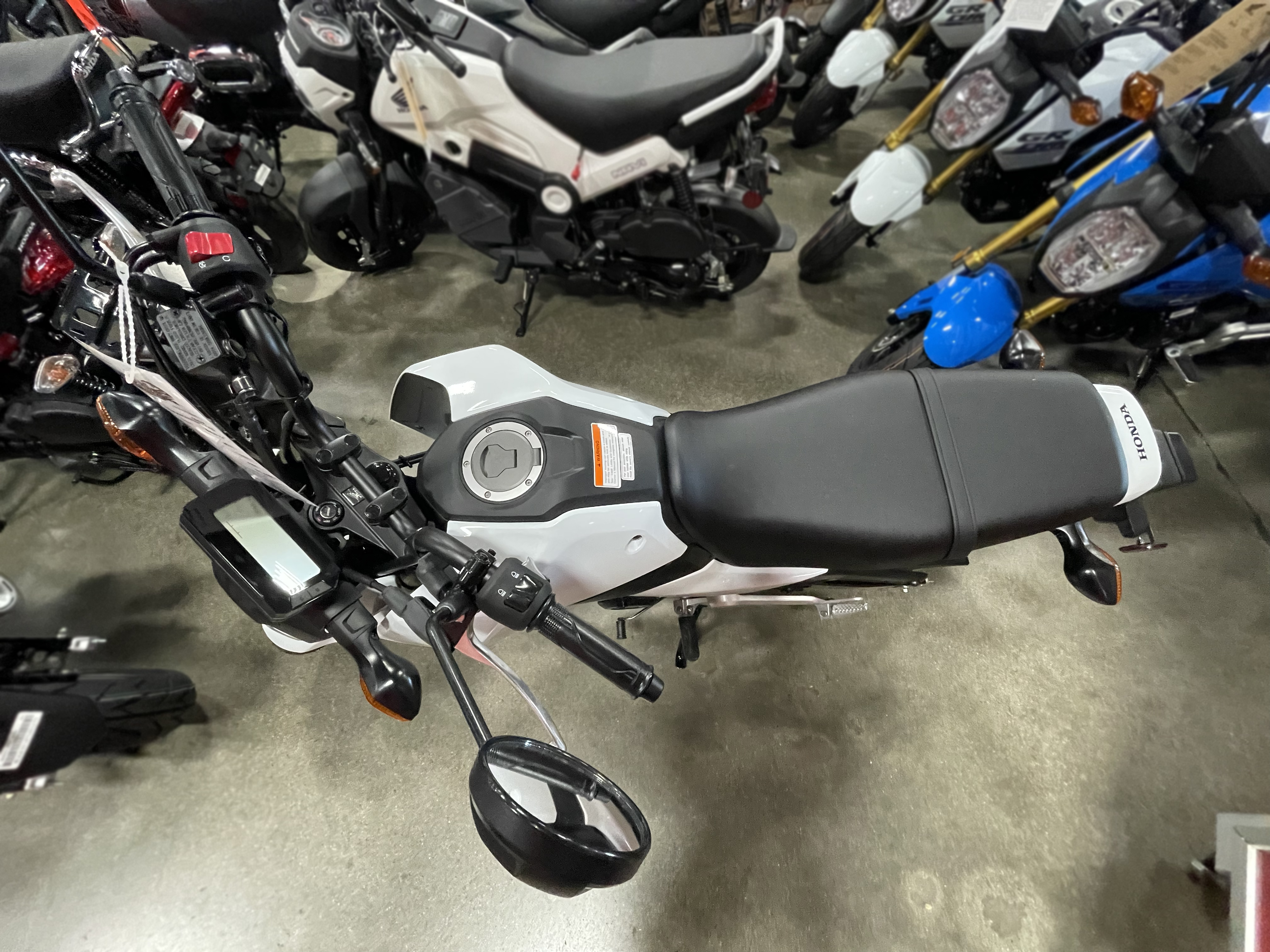 2026 Honda Grom - Image 4