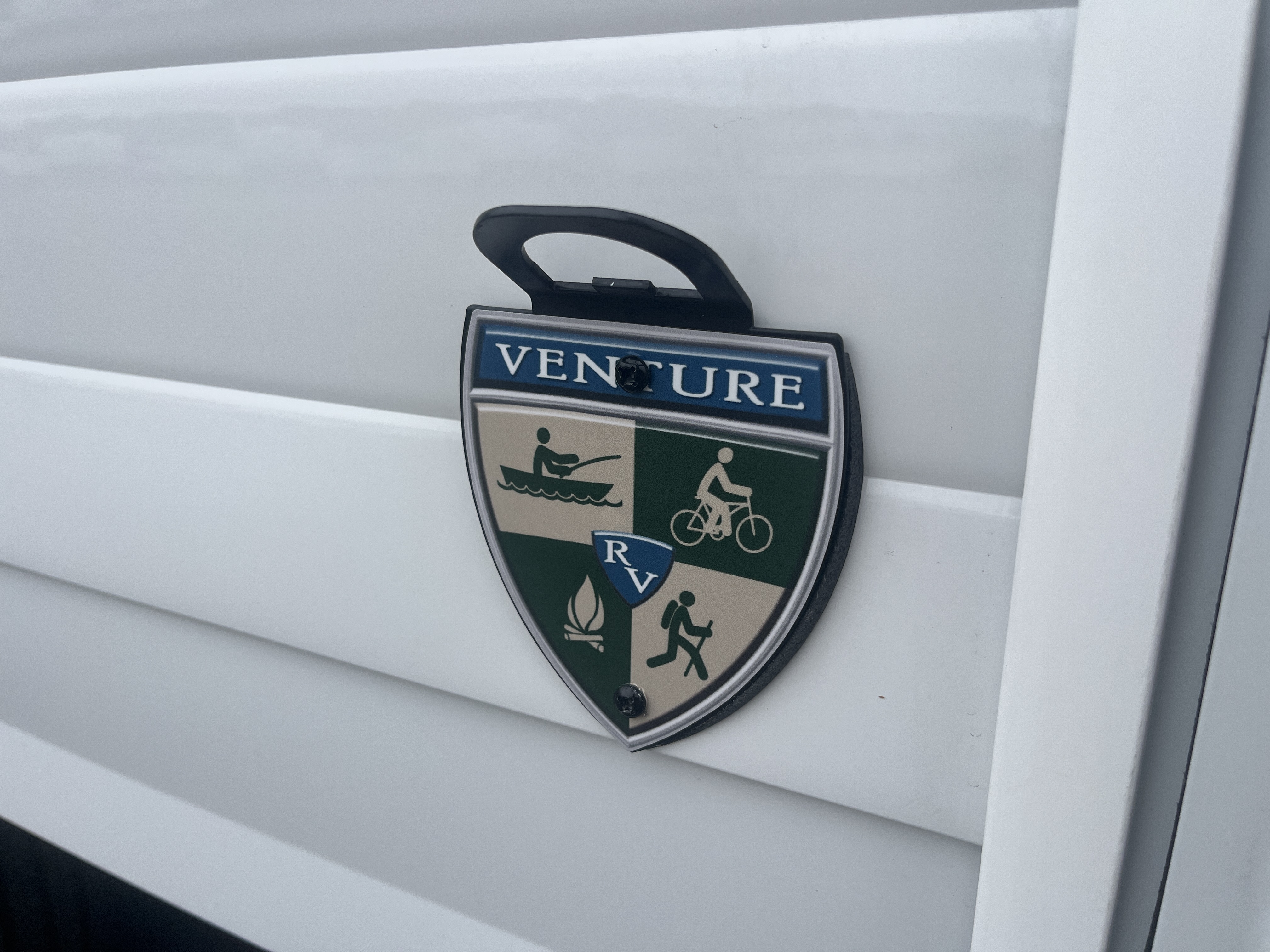 2026 VENTURE RV SIENNA 140VFD - Image 7