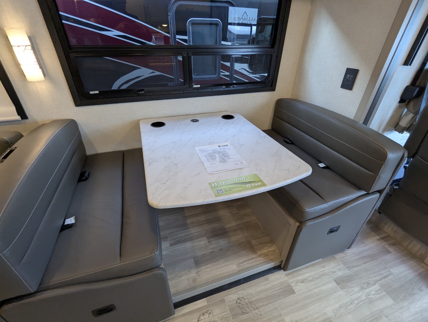 2026 Thor Motor Coach Windsport 35G - Image 16
