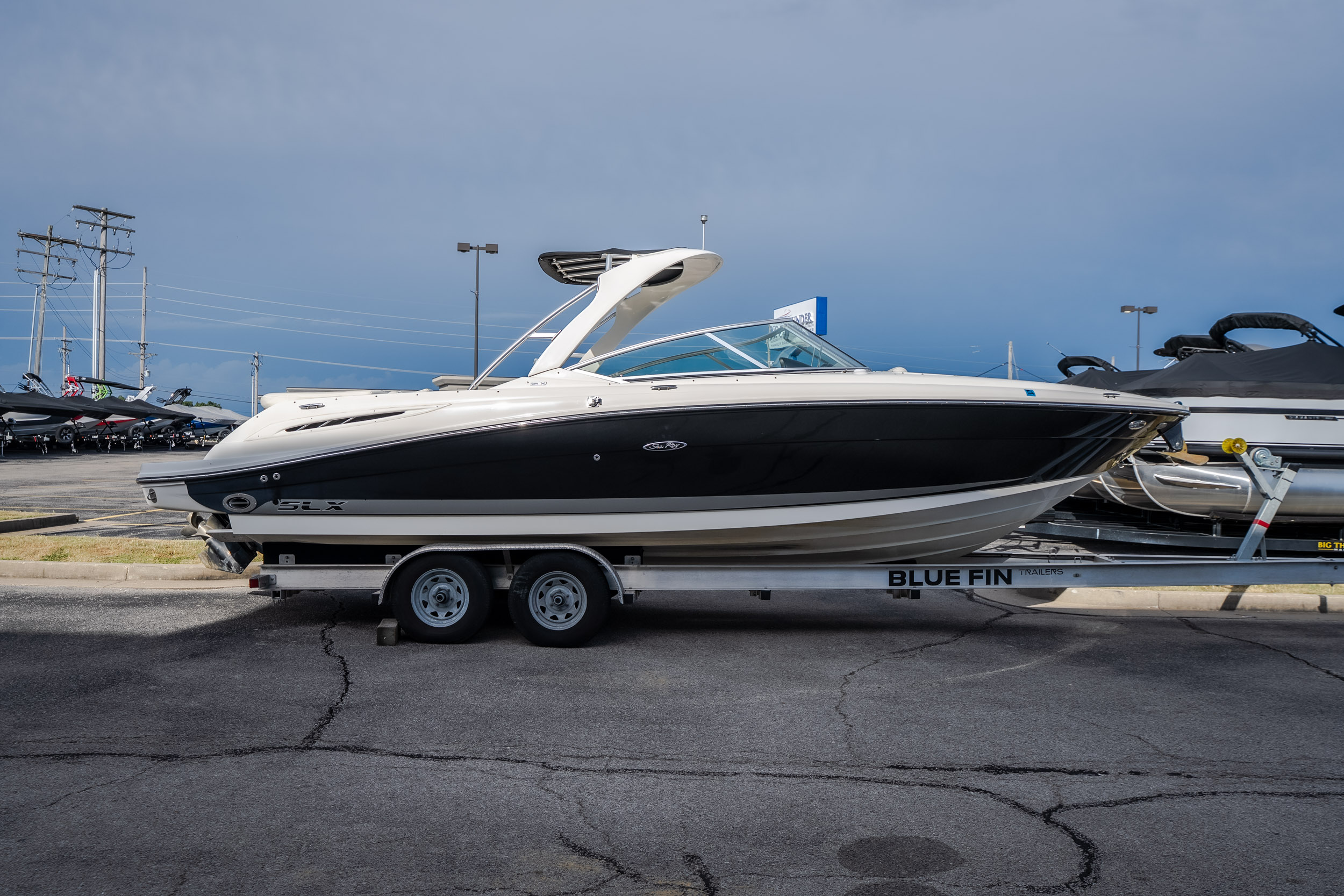 2006 Sea Ray 270 SLX - Image 4