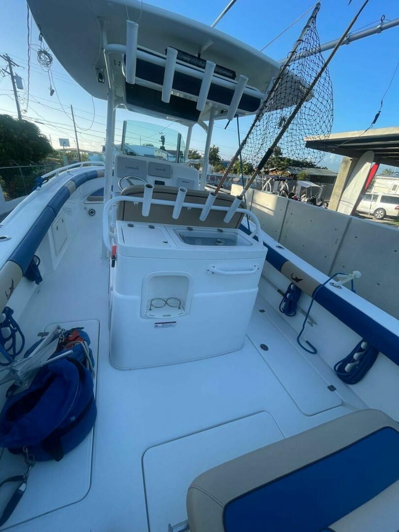 2016 Mako 284 Center Console - Image 9