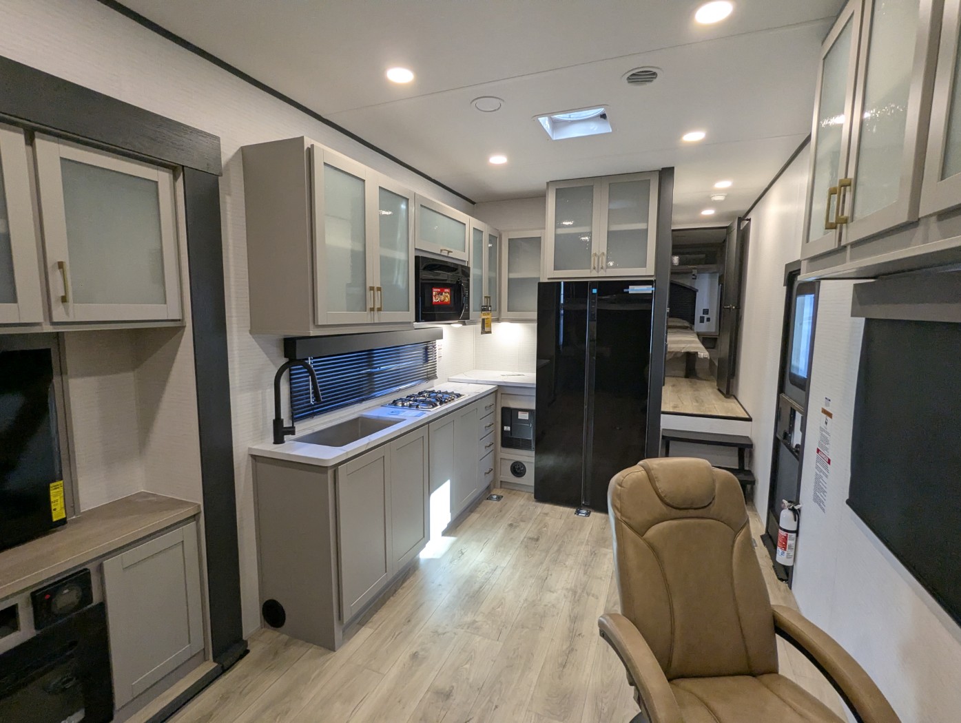2026 Forest River Stealth 3300 - Image 25