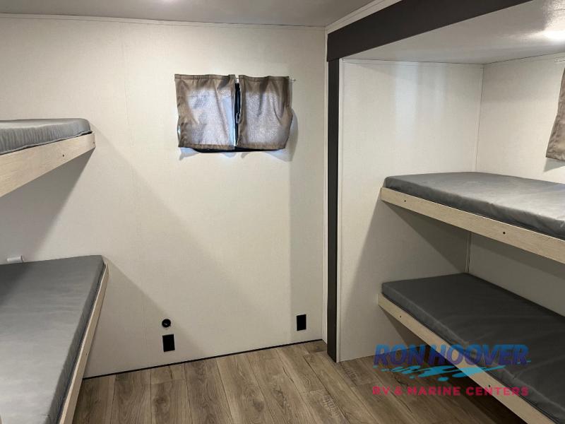 2026 COACHMEN 5320BEDS - Image 28