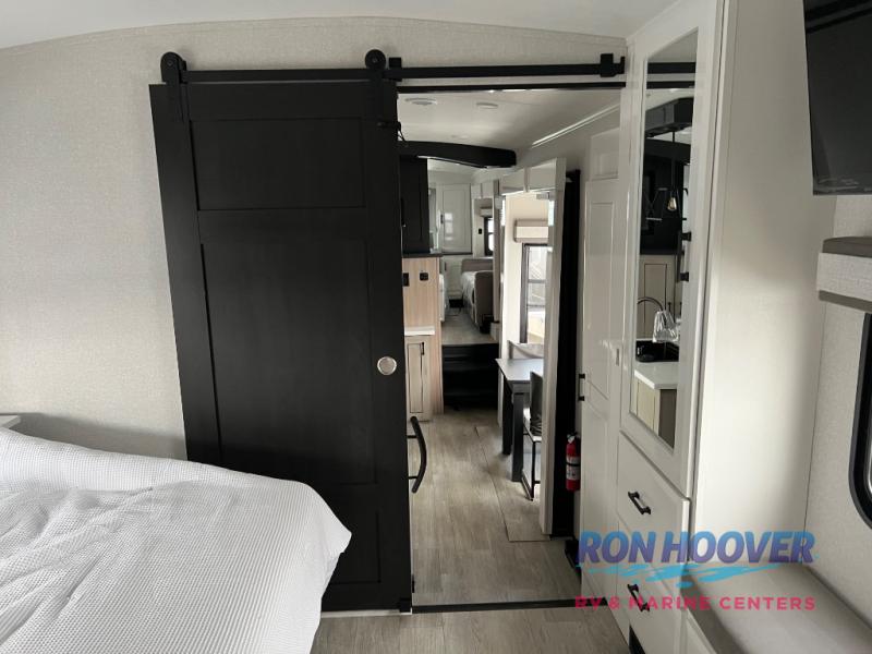 2026 JAYCO 39FLOK - Image 28
