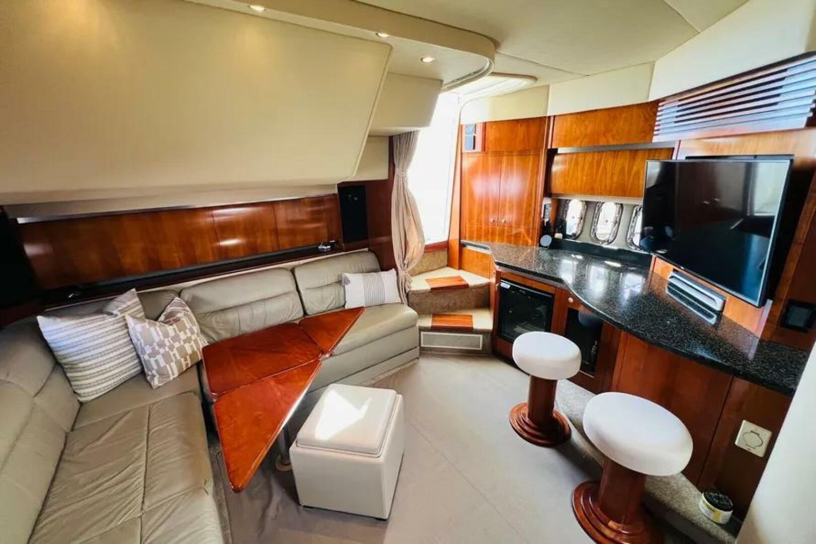 2006 Cruisers Yachts 420 Express - Image 20