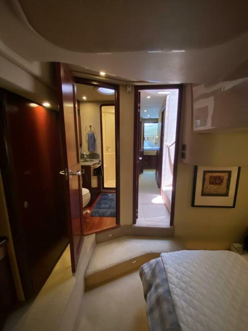 2006 Sea Ray 58 Sedan Bridge - Image 44