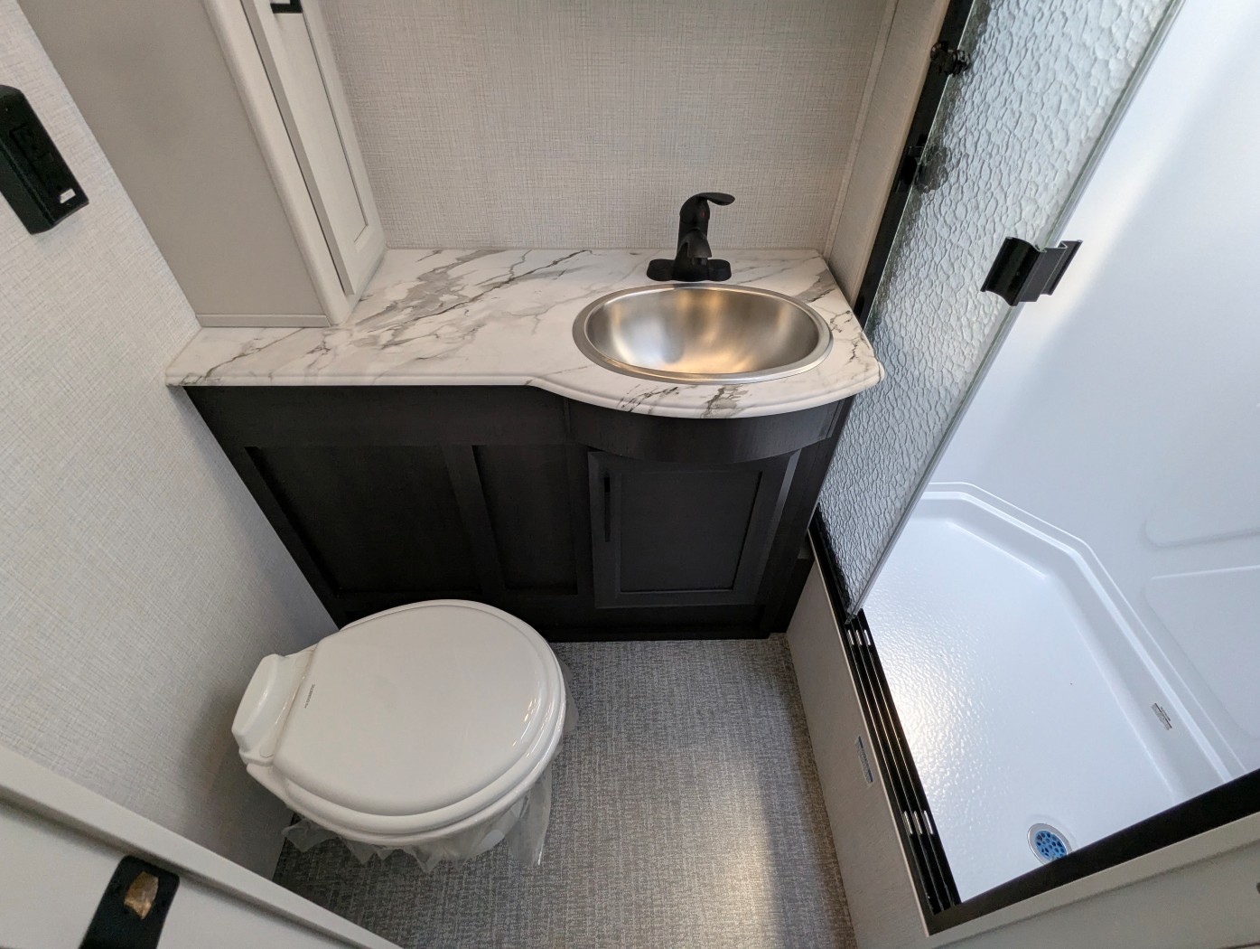 2026 Fleetwood Flair 29M - Image 24