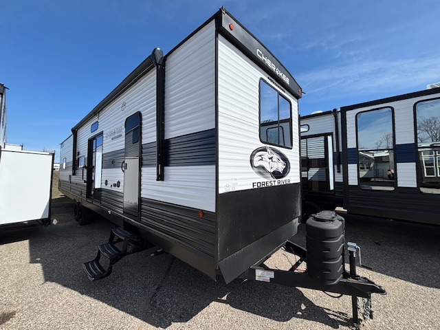 2025 CHEROKEE TIMBERWOLF 39HBA - Image 2